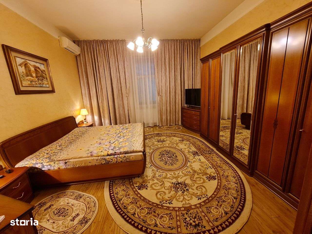 Inchiriez ap.2 camere la Casa, Central-Episcopiei, Curte, Parcare! - Imagine principală: 5/20