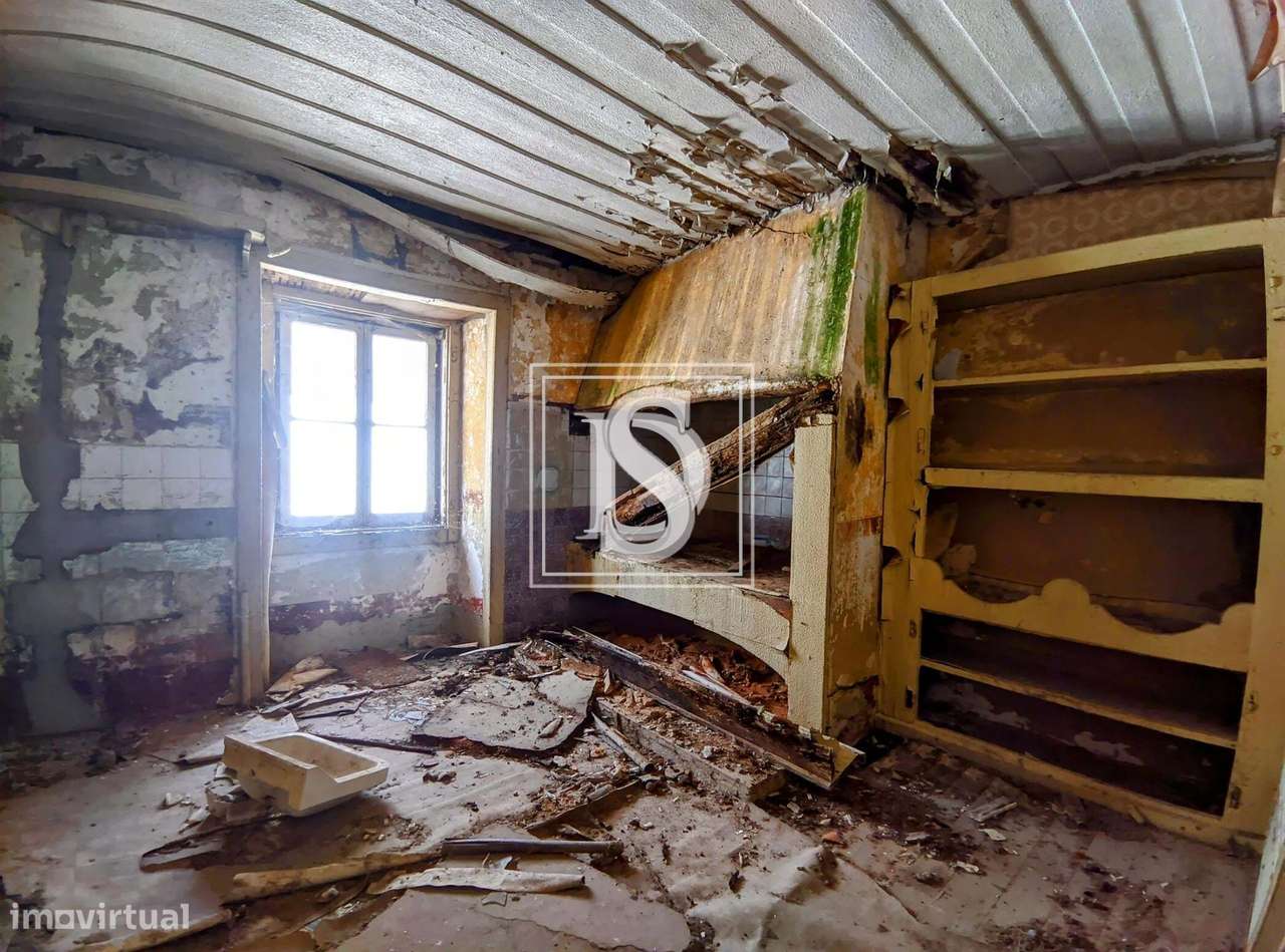 Moradia para Restaurar - Rossio - Grande imagem: 4/11