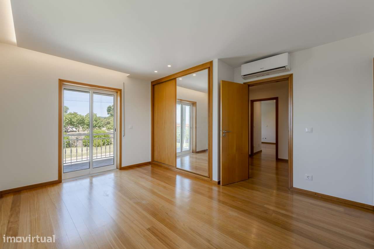 Moradia T3 em Anais - Ponte de Lima-24