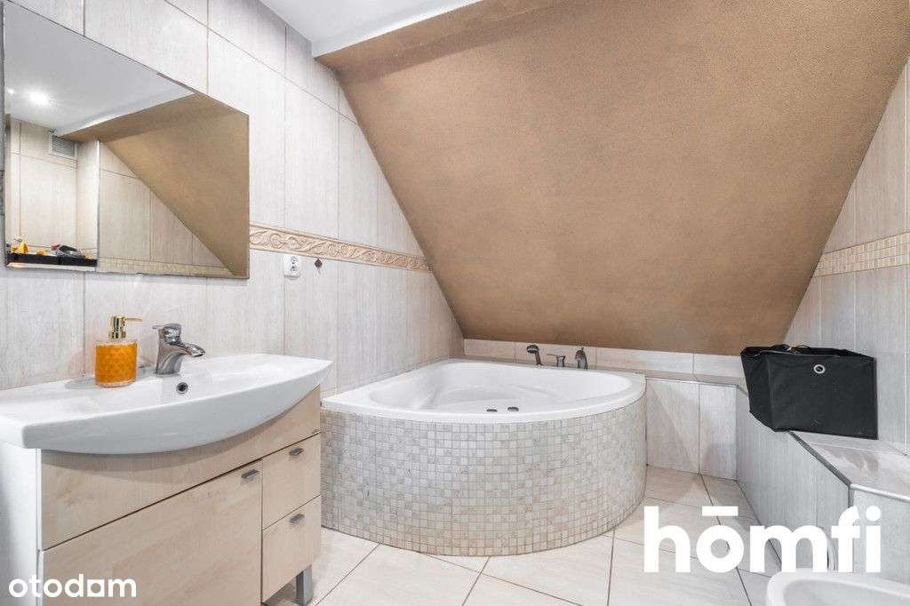 Piękny dom z dużą działką - Wola Rudzka - Pełny obrazek: 5/13