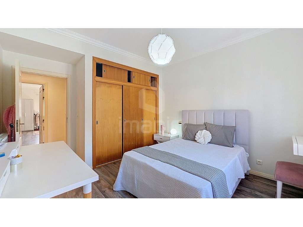 Moradia T4 isolada, usada, Encarnação - Mafra-22