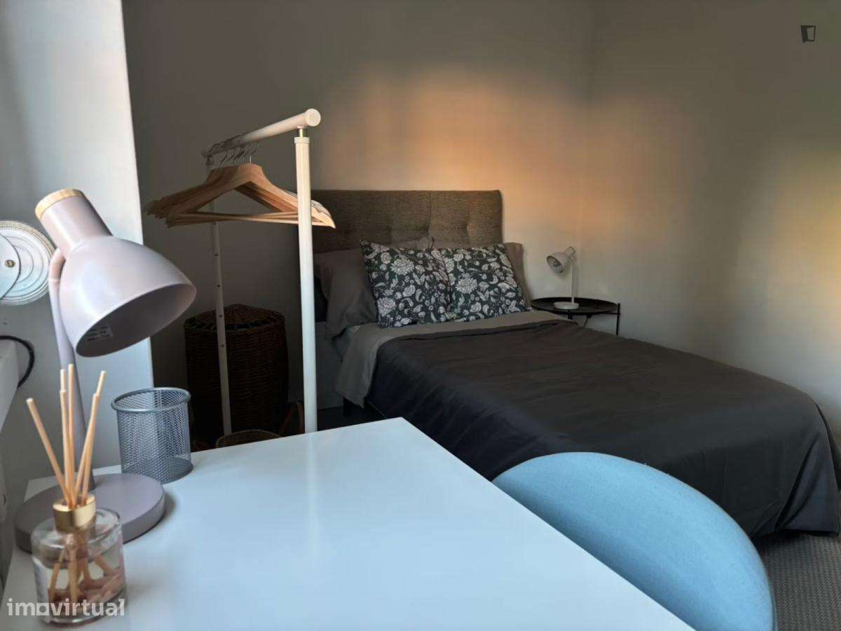 Quarto - localizado em Alvalade Lisbon - Grande imagem: 5/14