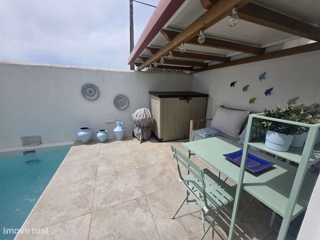 Simpática Moradia T2 com Piscina, perto da praia da Amieira-10