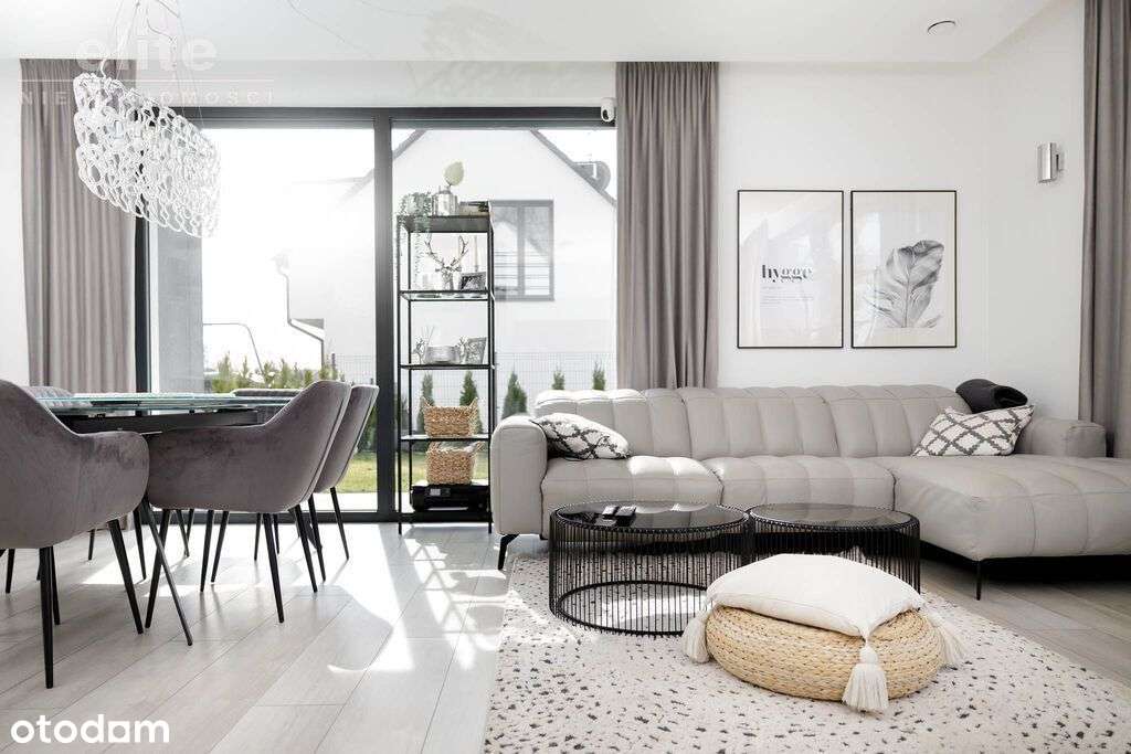 Śliczny wolnostojący dom na sprzedaż 5 pokojowy-8