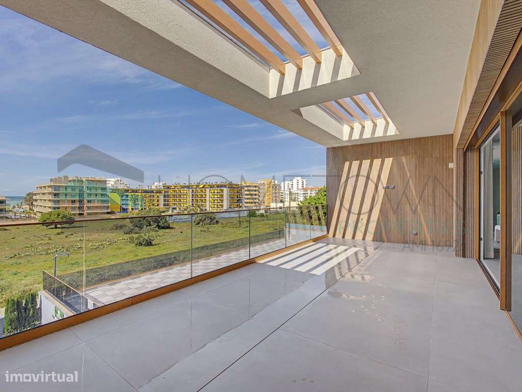 Apartamento T2 com acesso privado ao rooftop - Perto do mar, quarteira-13