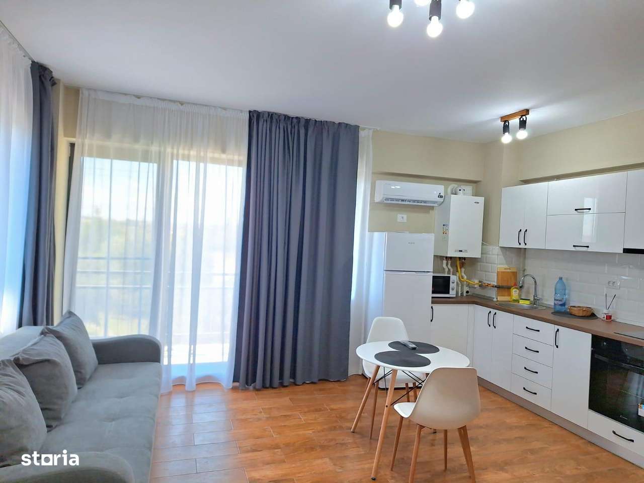 Garsoniera moderna de vanzare  IBO Residence  Terasa generoasa-0