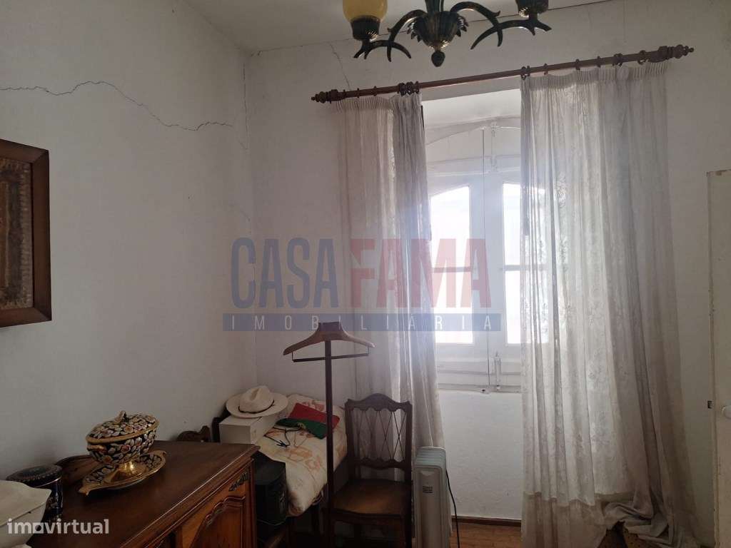 Moradia T5 histórica no coração de Silves, Faro-11