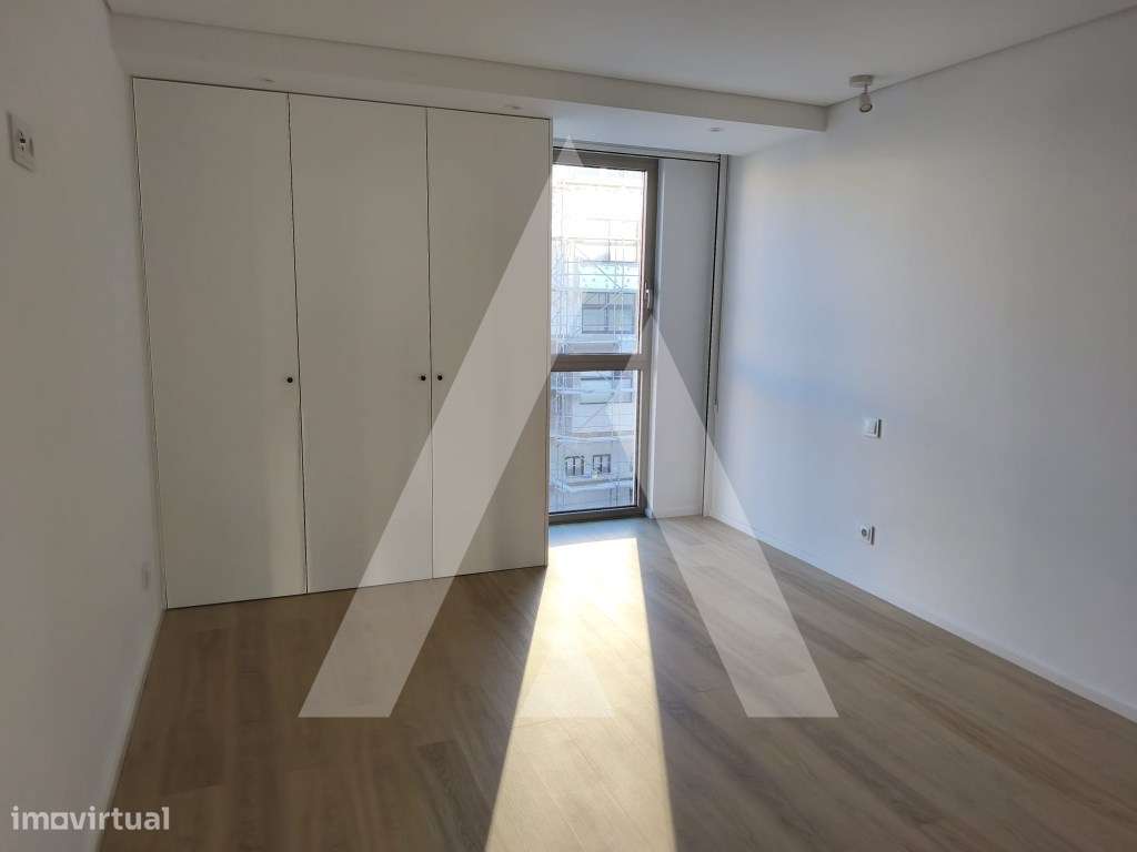 Apartamento T2 novo - Praia da Barra.-17