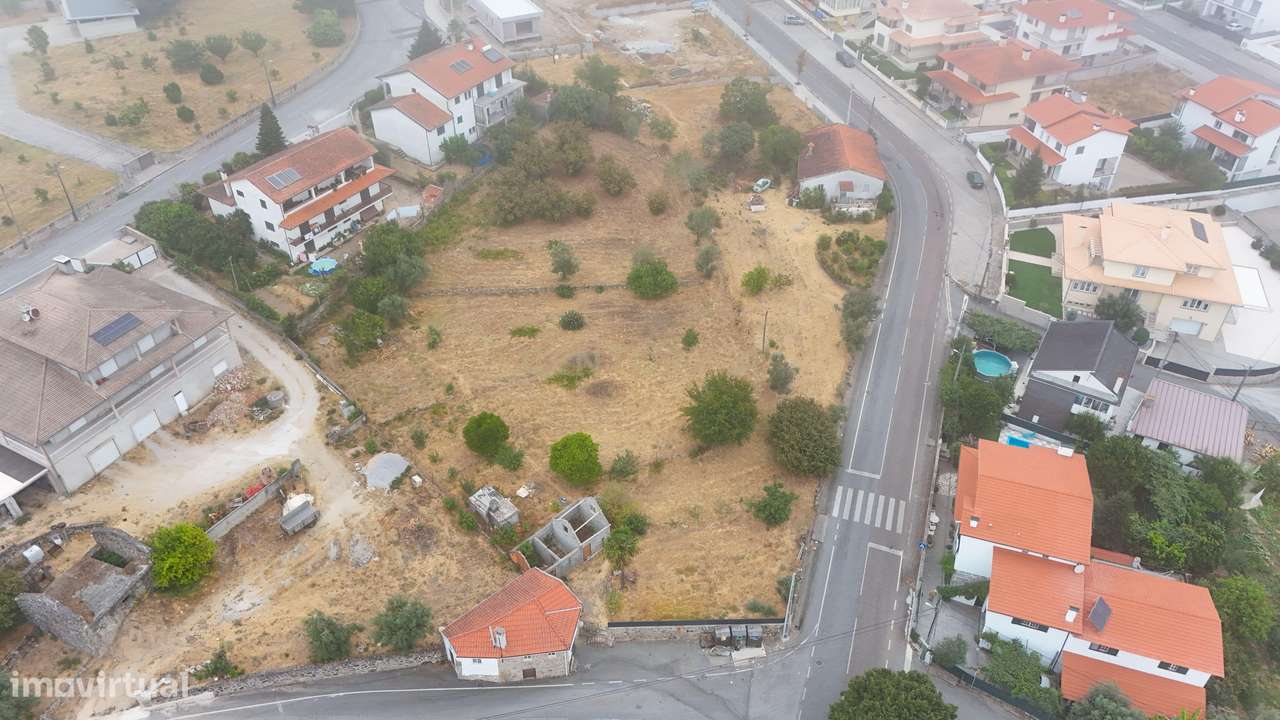 Terreno em Fragosela para construção - Grande imagem: 5/8