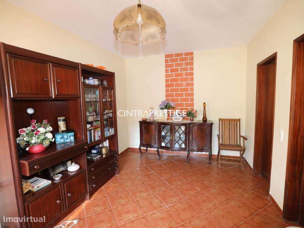 Moradia T3 e anexo T2 com Vista Deslumbrante para a Serra de Sintra...-29