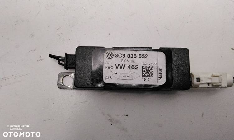 VW AUDI WZMACNIACZ ANTENOWY 3C9035552 - 3