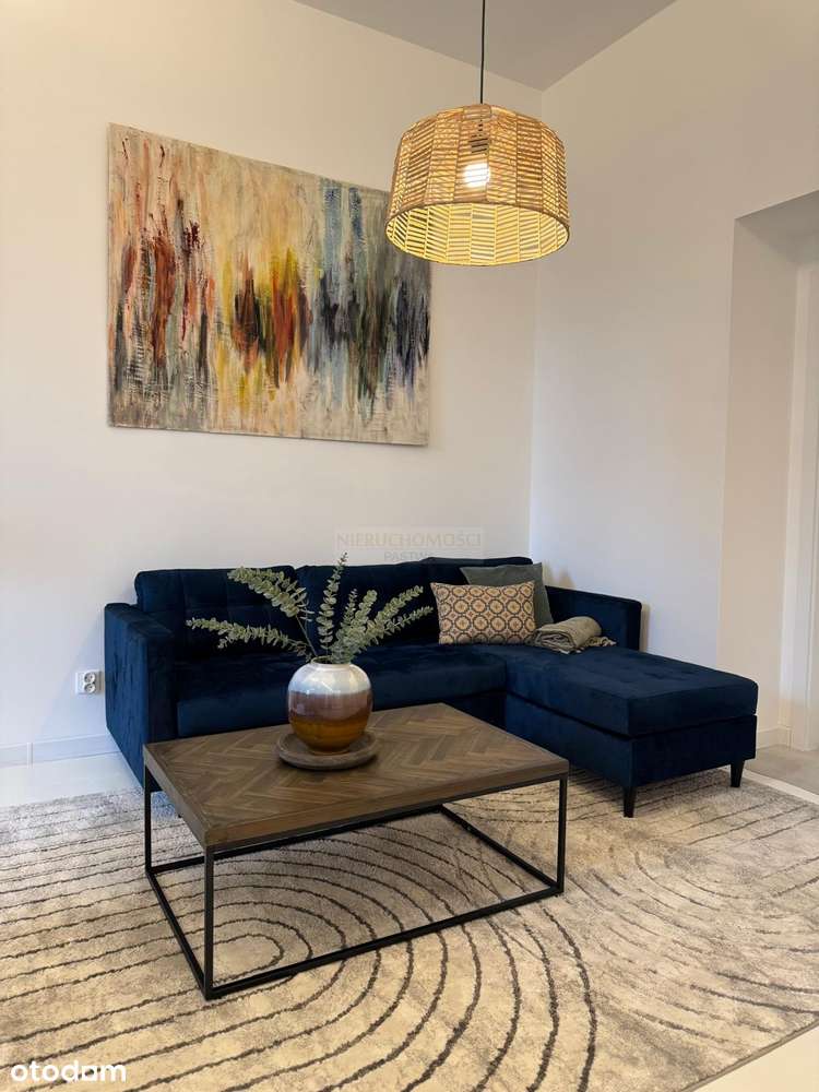 Trzypkojowe mieszkanie gotowe do wprowadzenia!-1