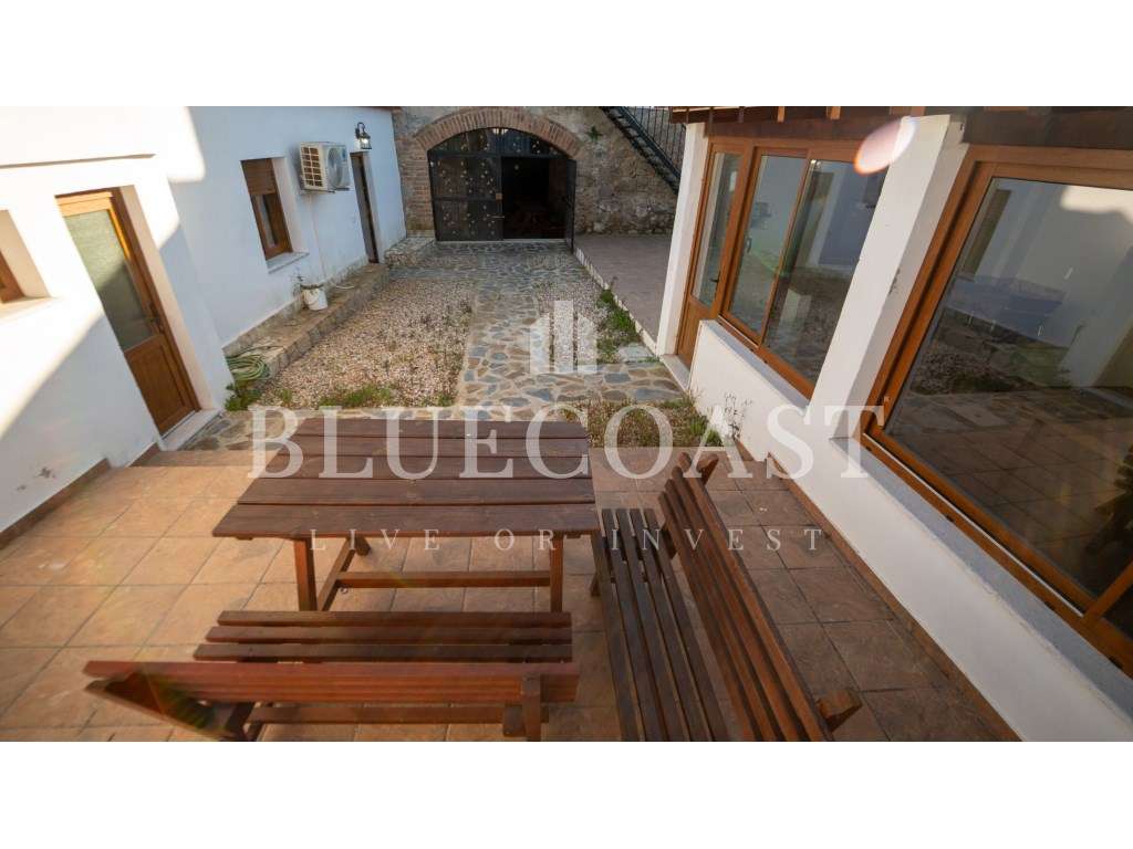 Moradia Rústica Alentejana com Anexo e Espaço Exterior-8