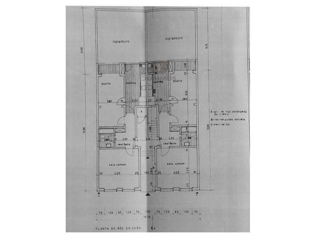Apartamento T2+1 Renovado na Buraca-27