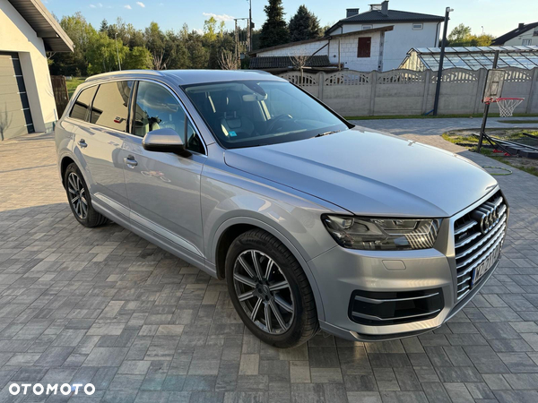 Audi Q7 3.0 TDI Quattro Tiptronic - 6