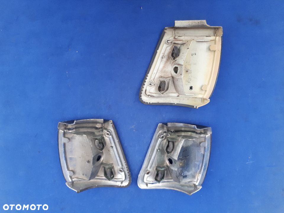 TOYOTA HILUX 4RUNNER 1992-1997 LAMPA POZYCJNA PRAWA LEWA - 2