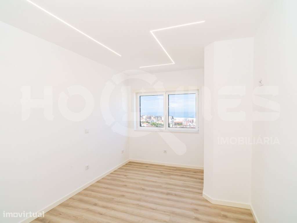 T2 de Luxo no Último Andar | Vista Mar, Serra e Cidade | Centro da ...-37