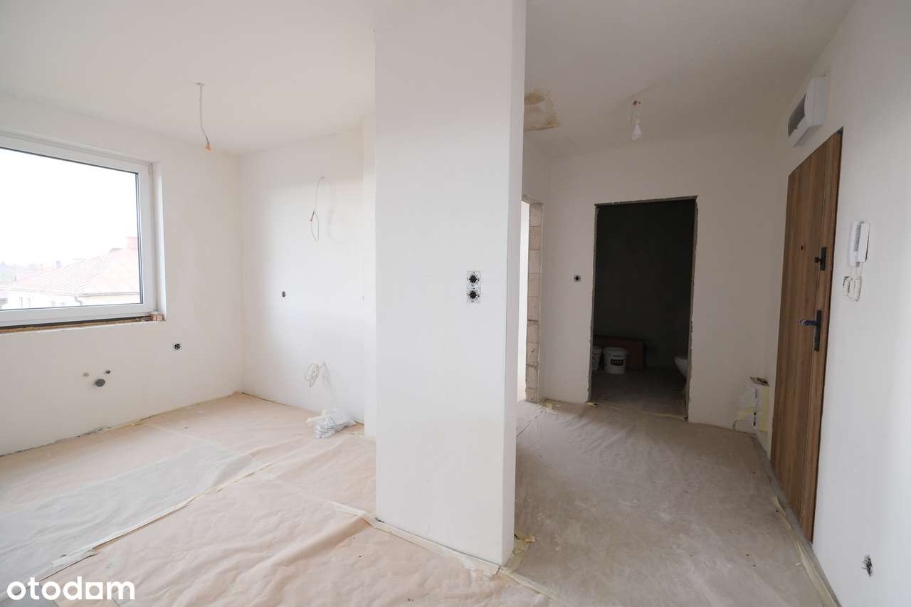 2-pokojowe mieszkanie plus 58 m2 poddasza - nowy blok w centrum Moniek-4