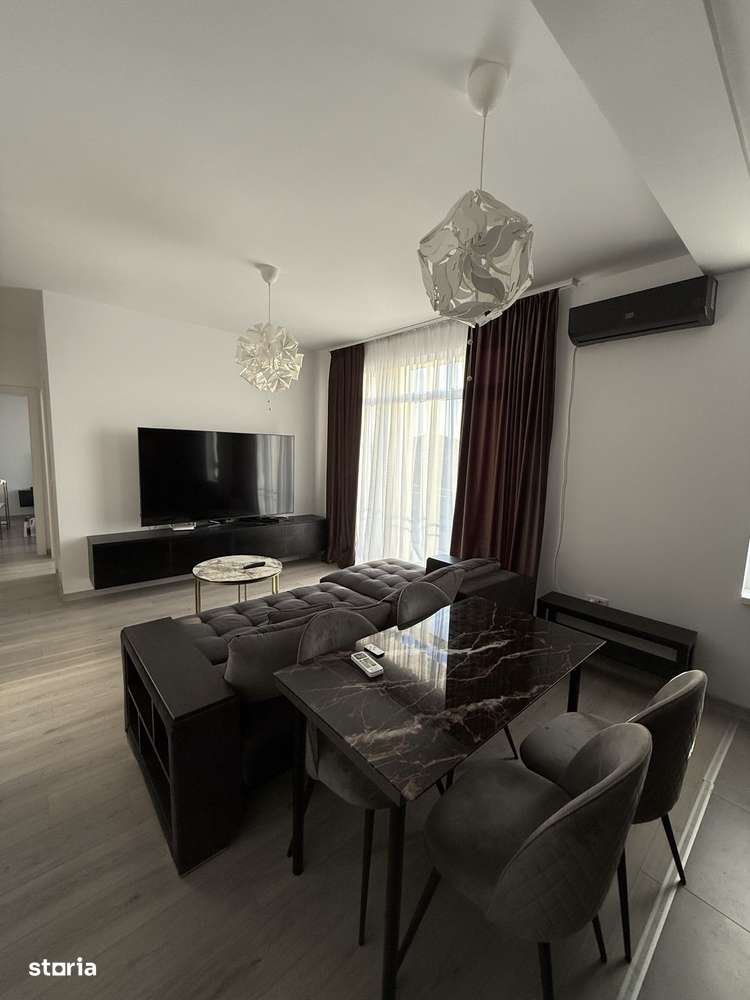 Apartament 3 camere decomandat, etaj 1 - Imagine principală: 2/14