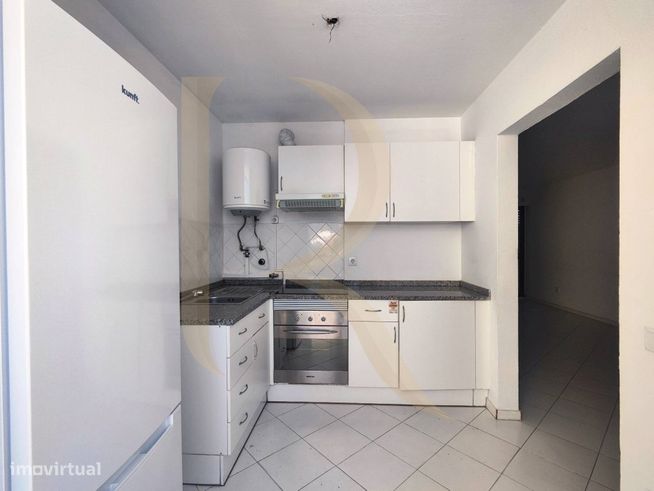 Apartamento T2 com elevador no Miratejo-12