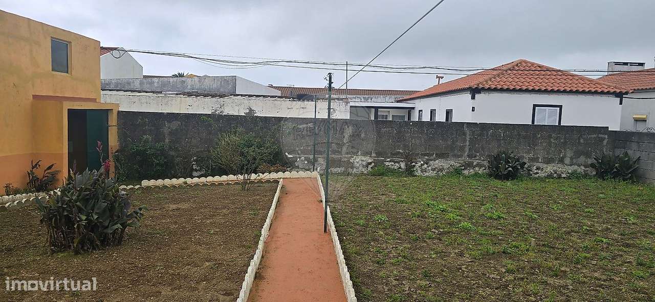 Moradia T5 para venda-4