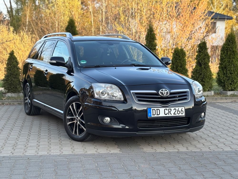 Toyota Avensis II 1.8 VVT-i Combi 2006