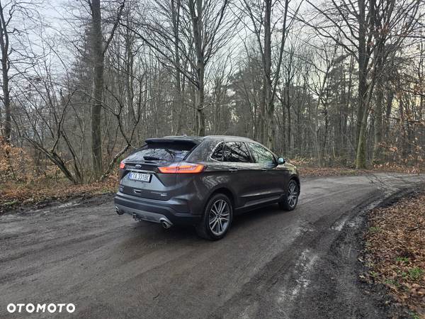 Ford EDGE - 4