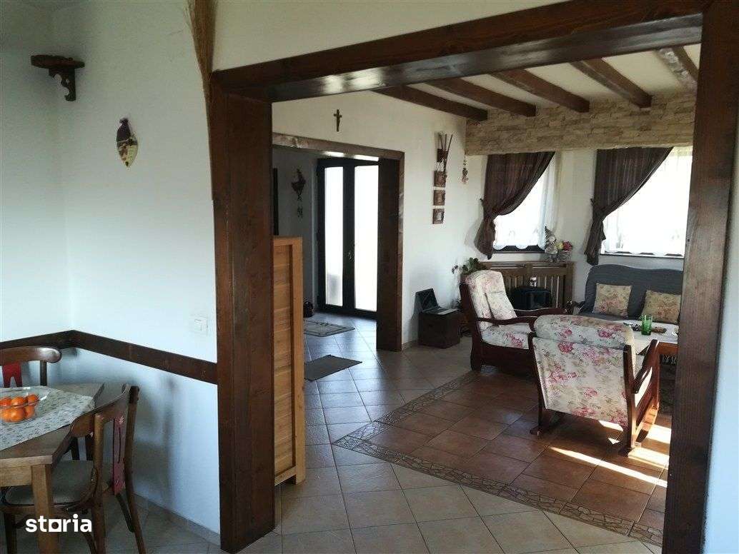 De vanzare! Casa frumoasa in Salicea - Imagine principală: 4/18
