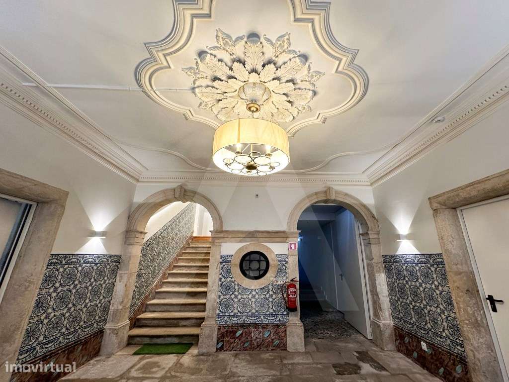 Apartamento T2 junto ao Forum Aveiro para arrendar - Grande imagem: 2/19