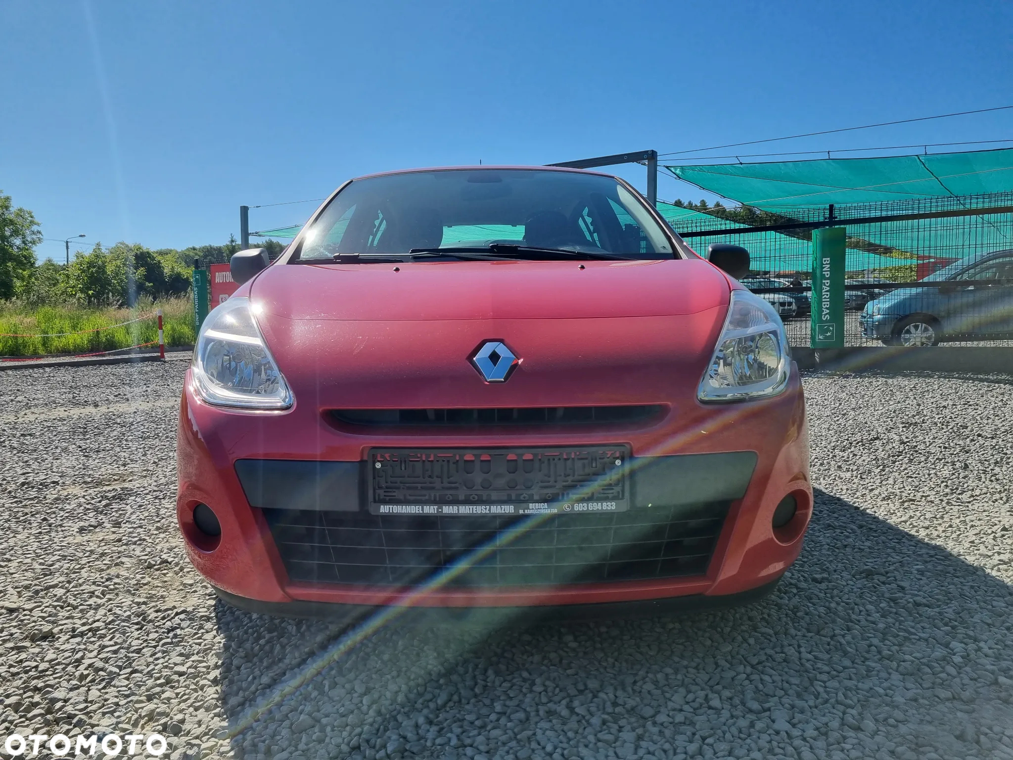 Renault Clio - 16