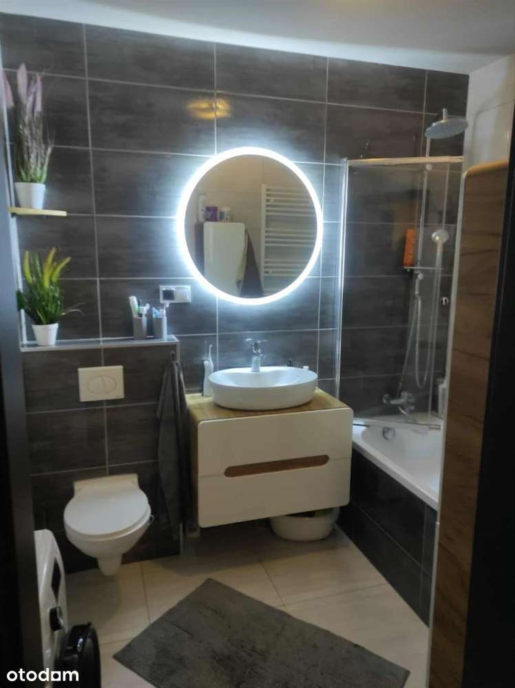 W pobliżu centrum. W cenie parking i piwnica. - Pełny obrazek: 5/13