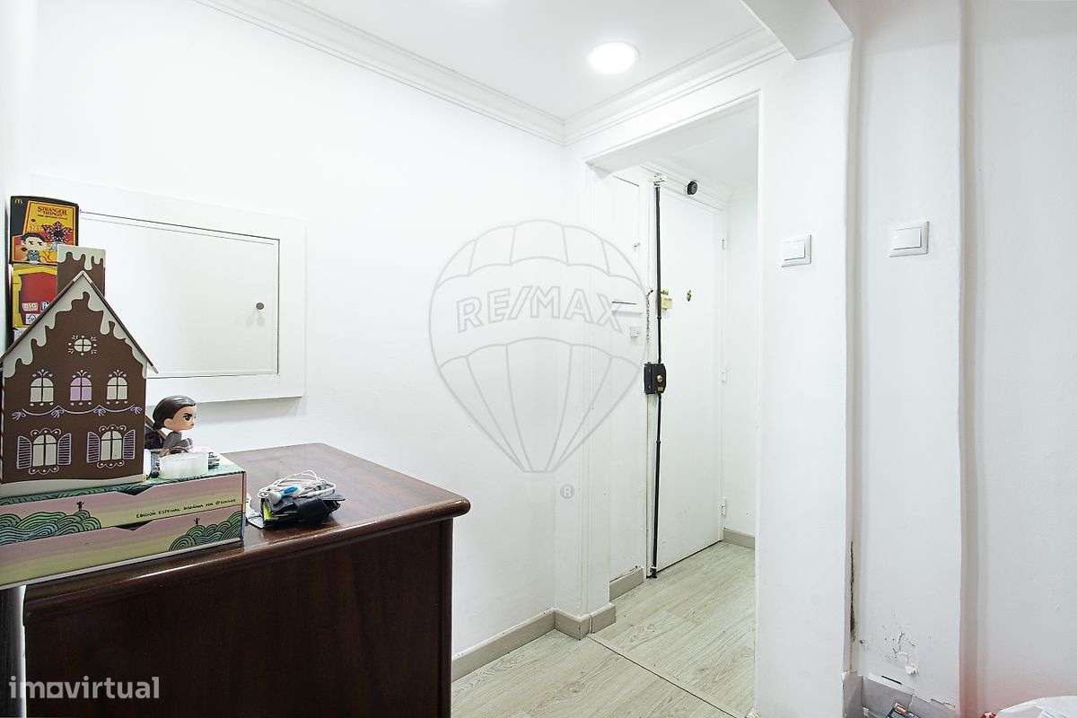 Apartamento T1 para venda - Grande imagem: 2/16