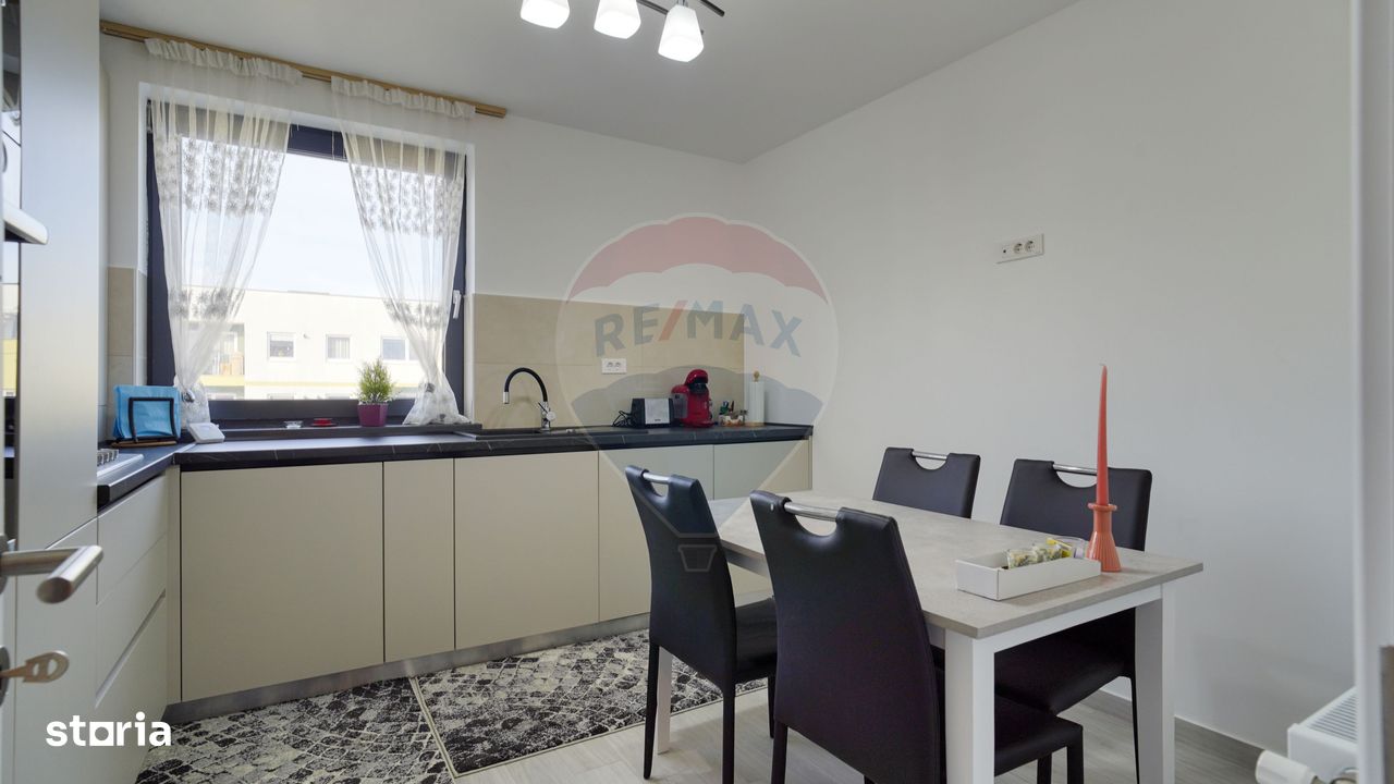 Apartament cu 2 camere de închiriat în zona Tractorul