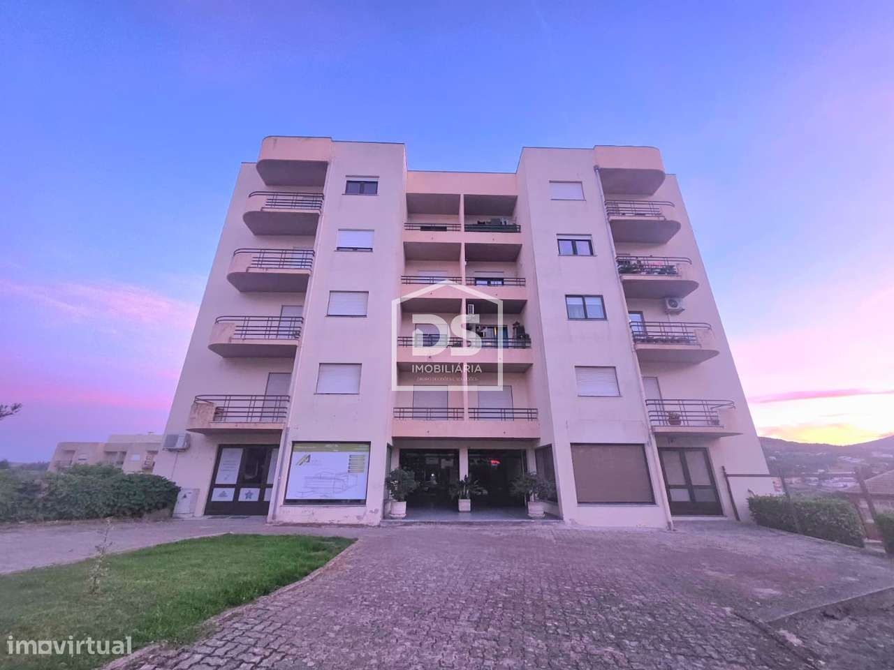 Apartamento T3 Venda em Lamego (Almacave e Sé),Lamego-23