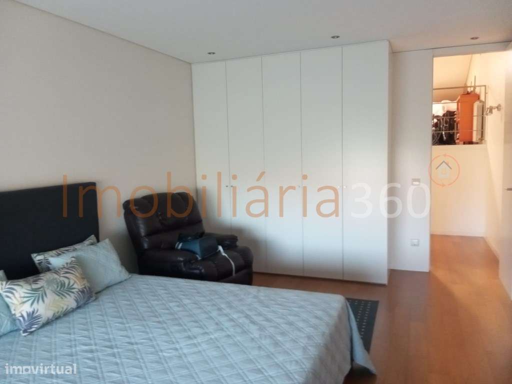 **Moradia T3 em Famalicão - Oportunidade Única!**-13