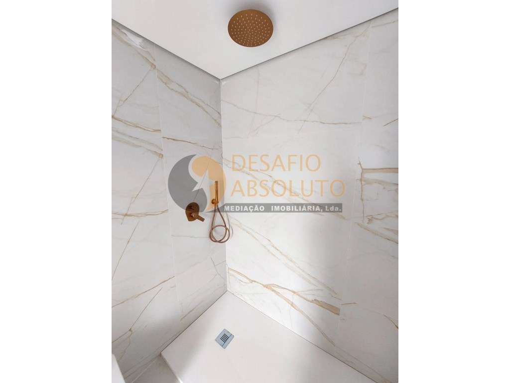 Moradia Isolada T3 c/ Garagem e Lavandaria. Pinhal do General-24