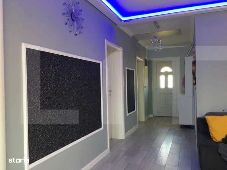 Casa familiala pe parter in Mosnita - Imagine principală: 4/13