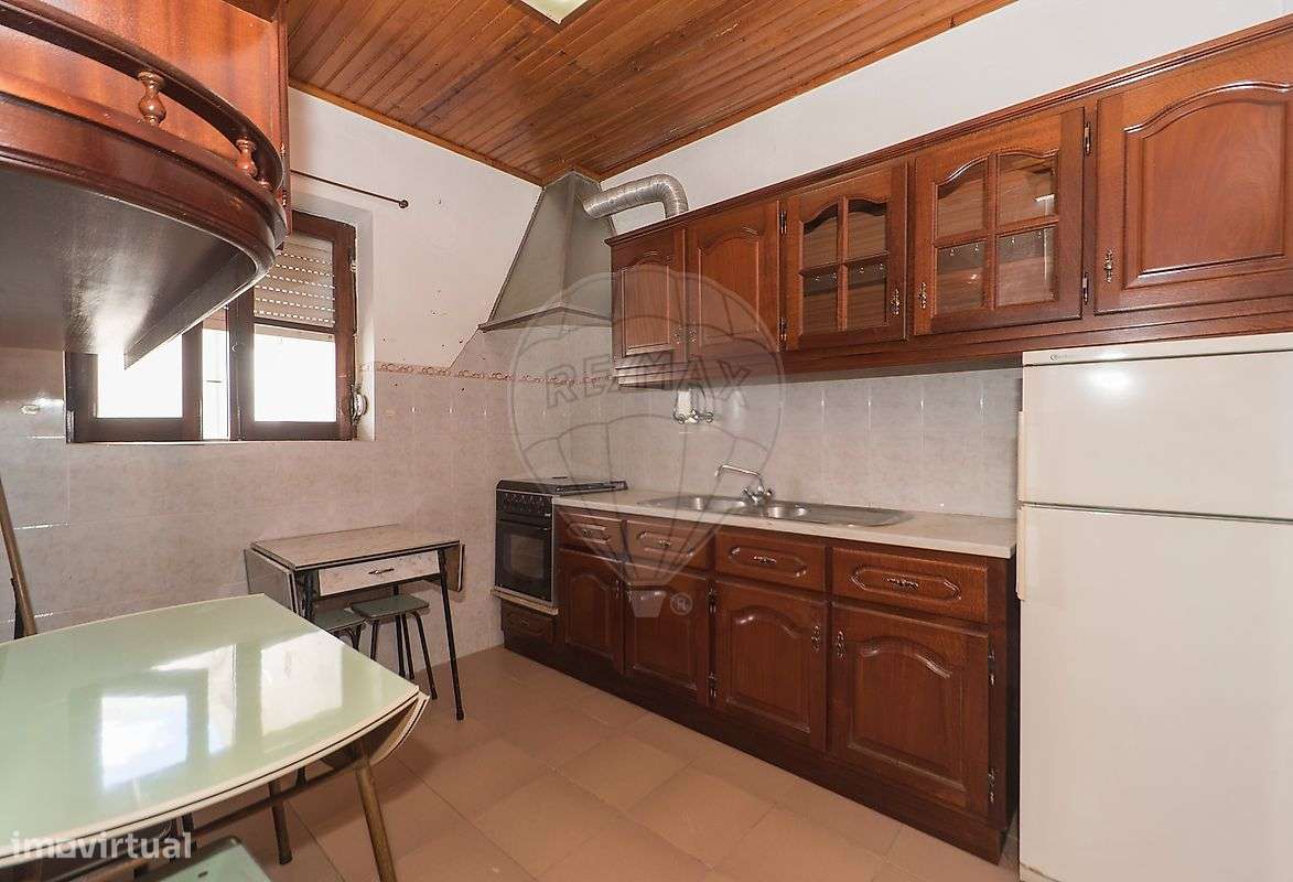 Moradia T2 para venda-15