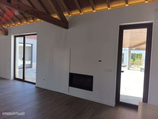 Moradia T4 Renovada com Jardim  Sanguinheira Cantanhede-29