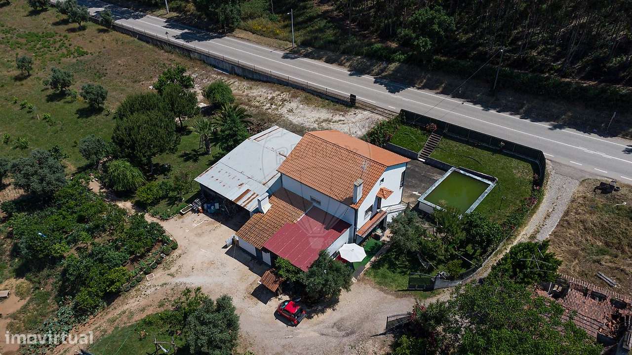 Moradia T5 para venda - Grande imagem: 2/49