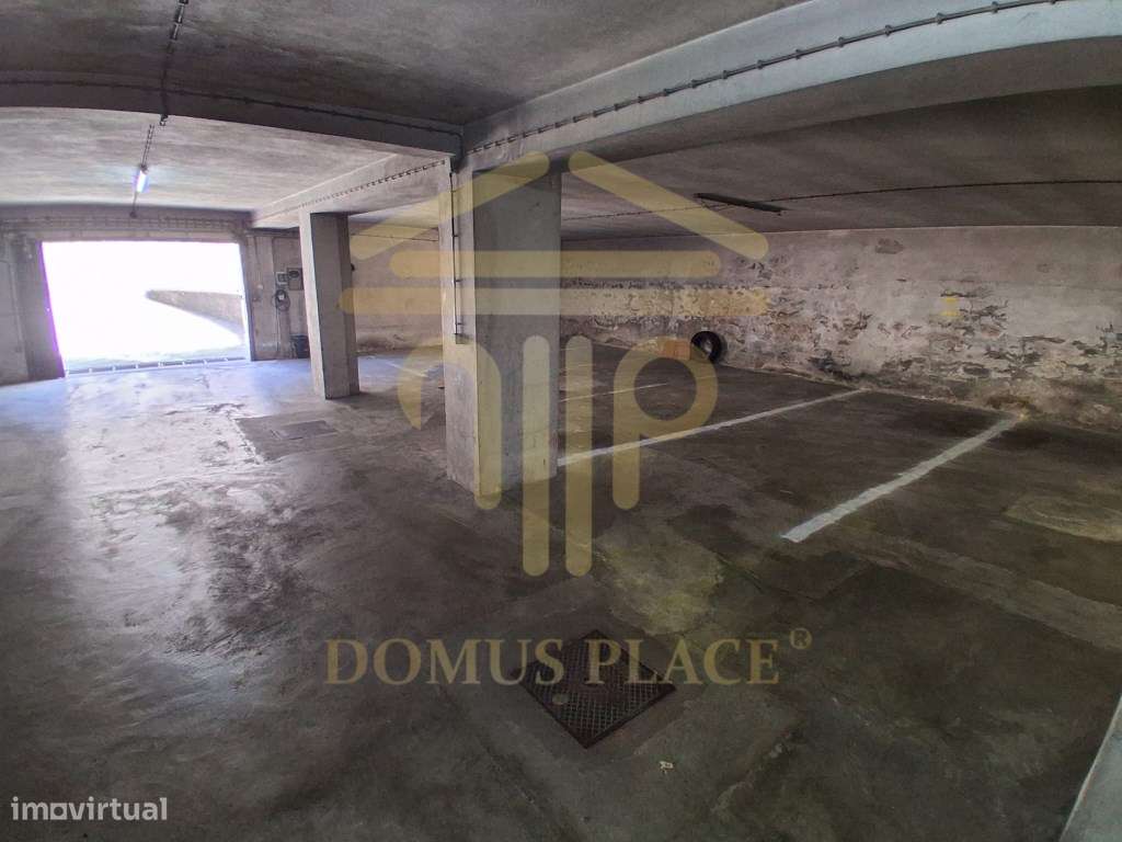Apartamento T3 Renovado com 3 Frentes, Varandas e Garagem em Fânzer...-20