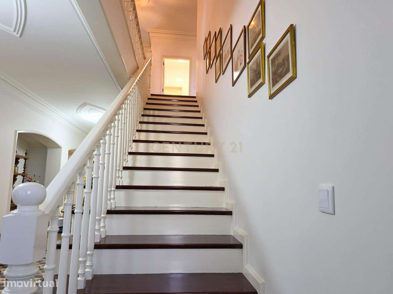 Moradia situada em Beire / Paredes-25