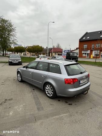 Audi A4 Avant 2.0T FSI Multitronic - 4