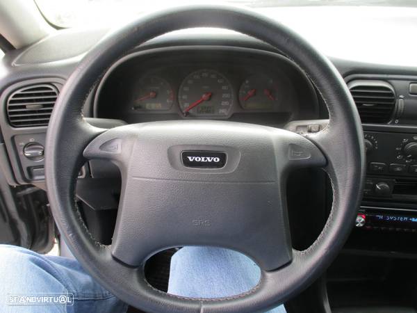 Volvo V40 1.9 D CR - 5