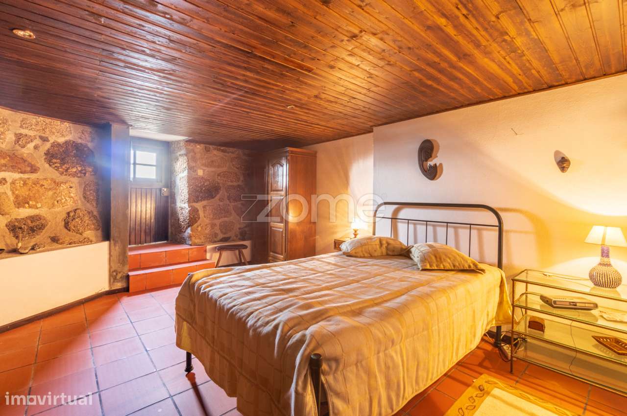 Moradia em São Romão de Aregos, Resende - Grande imagem: 5/17