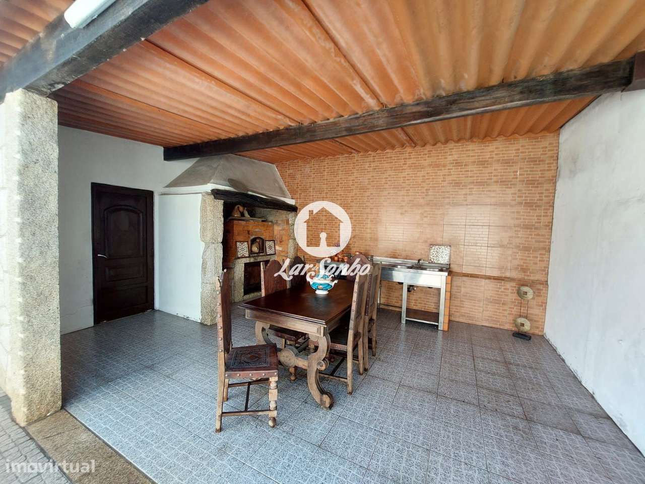Moradia T3 térrea c/ garagem fechada em Ferreiró, Vila do Conde.-12