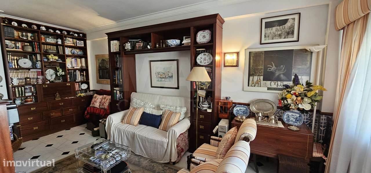 T1 Massamá a 2 min da Estação de Comboio de Massamá-Barcarena - Grande imagem: 4/48