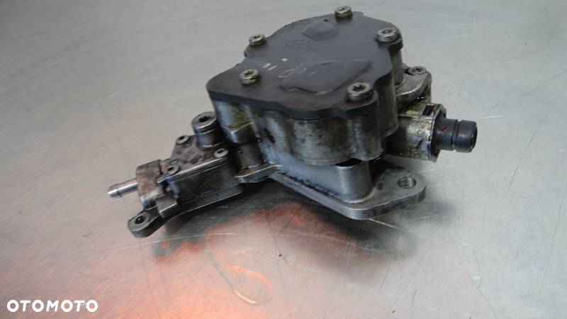 VACUM POMPA VOLKSWAGEN POLO IV 1.4 TDI 038145209N - 2