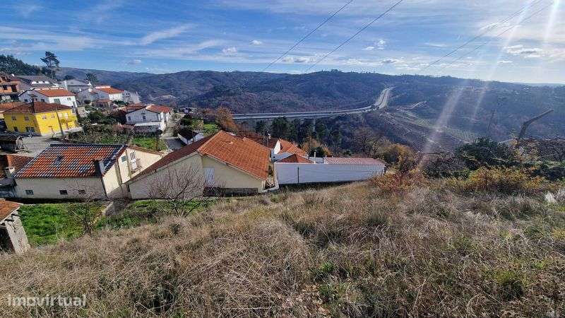 Terreno mosteiro - Grande imagem: 5/8