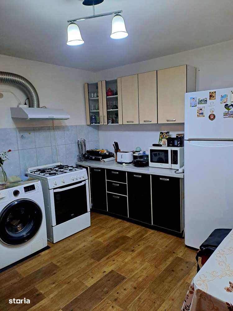 Craiova-Romanești,3camere,buc,baie,toate utilitățile, centrală  gaz-15